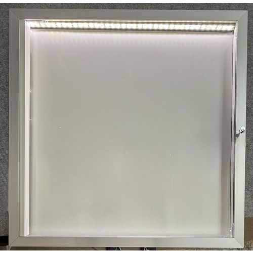 Vitrine für Innen- und Außenbereich mit Flügeltür und LED-Beleuchtung - AME