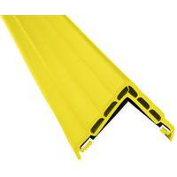 Kantenschutz in flacher Wabenstruktur auf Aluminiumprofilen Angl'isol