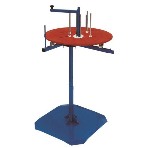 Auf-/Abrollen von Schläuchen – auf Fuß Manutan Deutschland