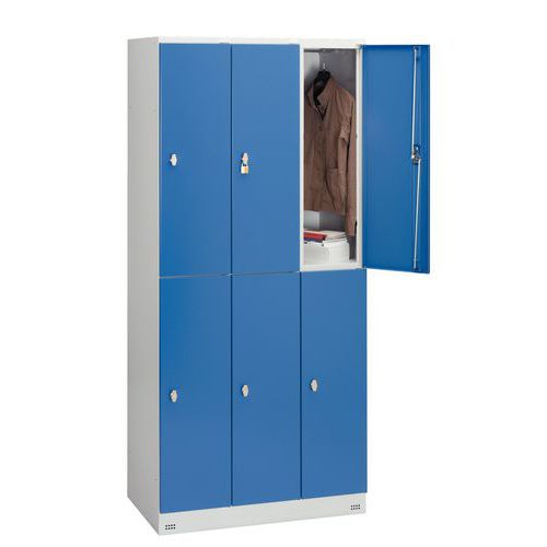 Spind Collectivité mit 6 Fächern und Kleiderabteil – 3 Säulen, Breite 400 mm – auf Sockel Spind Collectivité mit 6 Fächern und Kleiderabteil – 3 Säulen, Breite 400 mm – auf Sockel